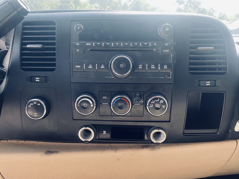 
								2009 CHEVROLET SILVERADO 1500 EXTENDED CAB LT PICKUP 4D 6 1/2 FT full									