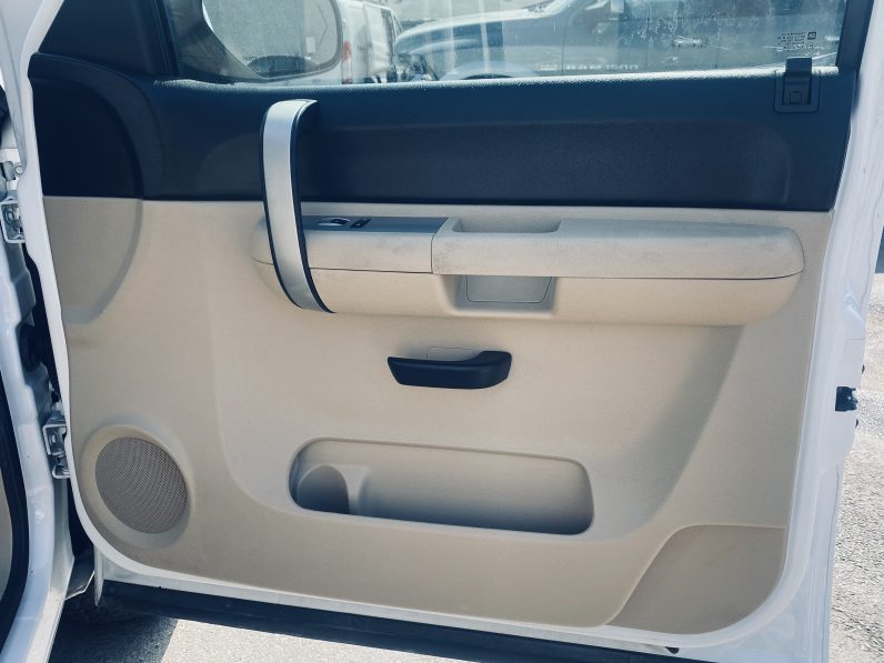 
								2009 CHEVROLET SILVERADO 1500 EXTENDED CAB LT PICKUP 4D 6 1/2 FT full									