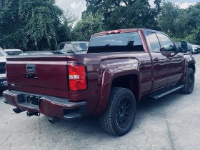 2015 GMC SIERRA 1500 DOUBLE CAB PICKUP 4D 6 1/2 FT