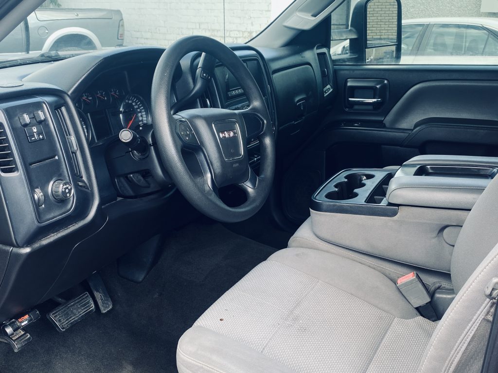 2015 GMC SIERRA 1500 DOUBLE CAB PICKUP 4D 6 1/2 FT