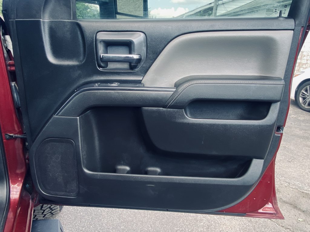 2015 GMC SIERRA 1500 DOUBLE CAB PICKUP 4D 6 1/2 FT