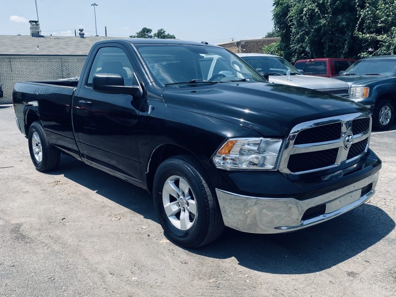 
								2013 RAM 1500 REGULAR CAB SLT PICKUP 2D 8 FT full									