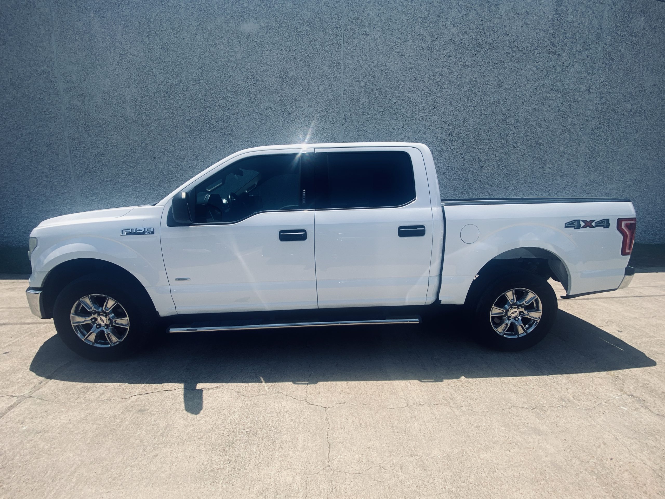 2015 Ford F-150 4WD XLT SuperCrew