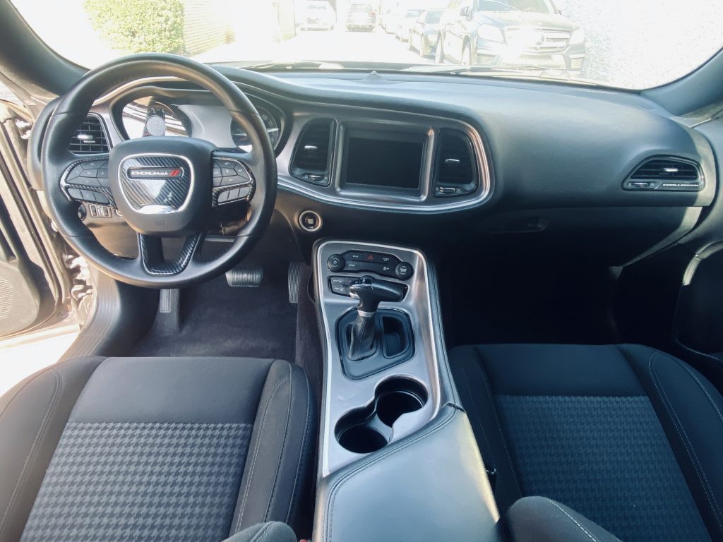 2019 Dodge Challenger SXT