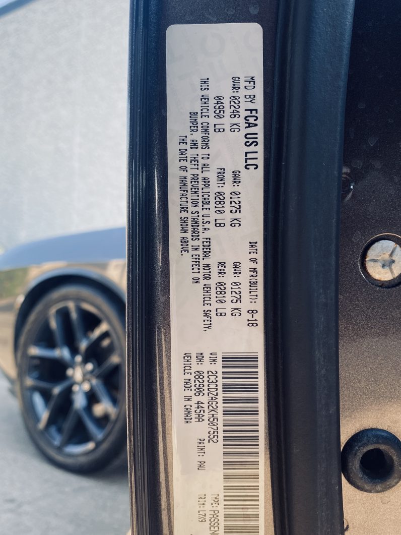 
								2019 Dodge Challenger SXT full									