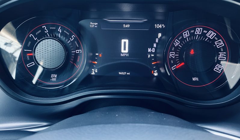 
								2019 Dodge Challenger SXT full									