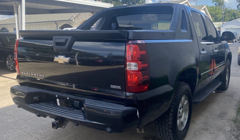 
								CHEVROLET Avalanche LT 2009 Sport Utility Truck (SUT) full									