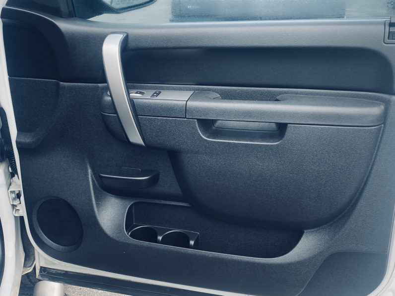 
								CHEVROLET Silverado LTZ 2012 Pickup full									