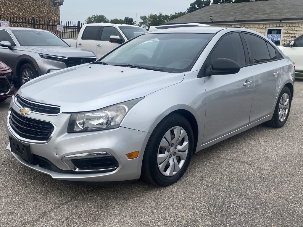 2016 Chevrolet Cruze Limited LS's photo