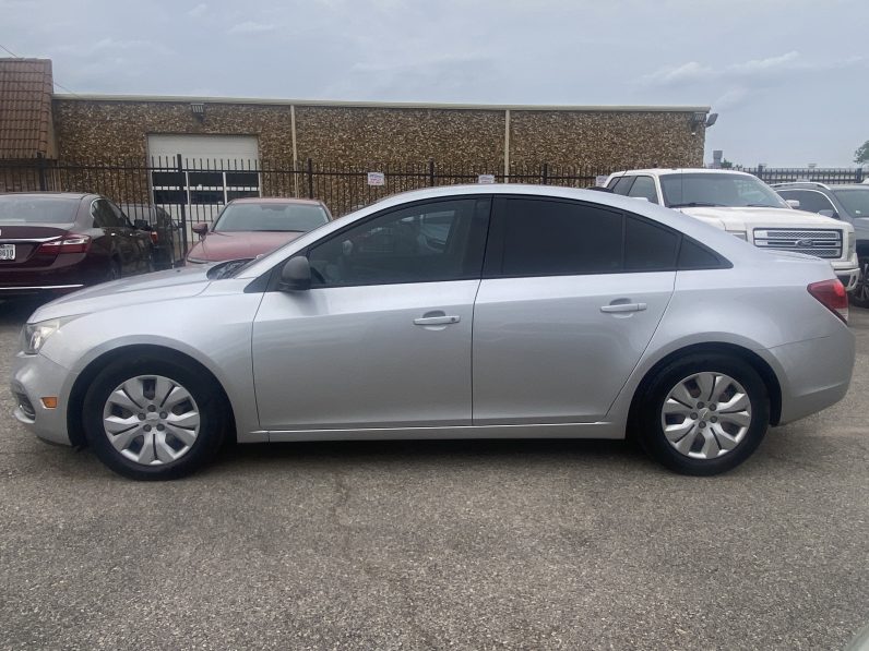 
								CHEVROLET Cruze Limited LS 2016 Sedan/Saloon full									