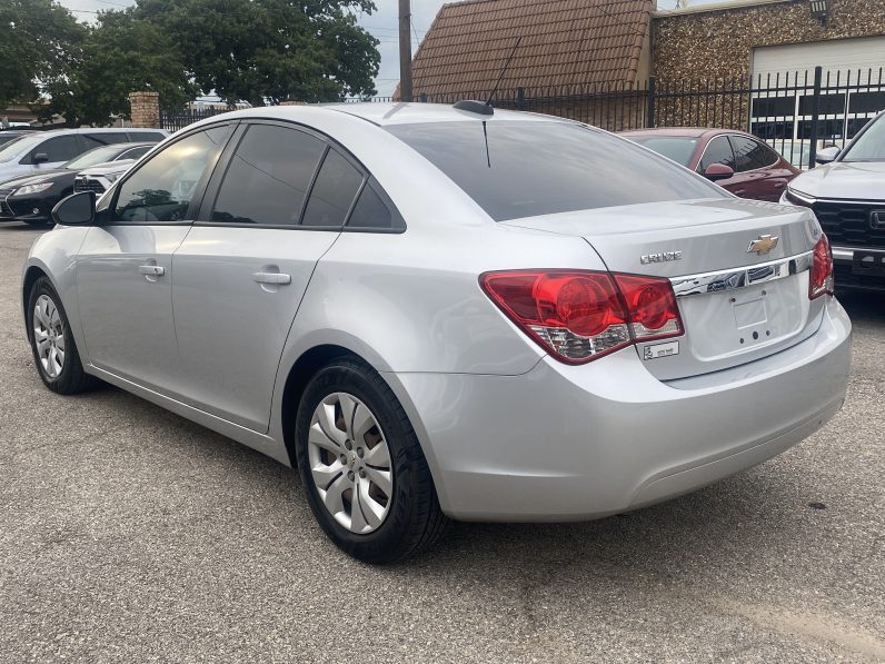 
								CHEVROLET Cruze Limited LS 2016 Sedan/Saloon full									