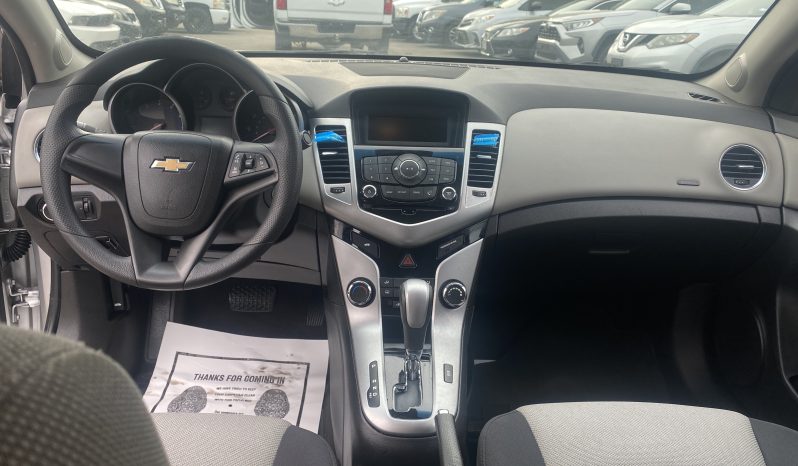 
								CHEVROLET Cruze Limited LS 2016 Sedan/Saloon full									