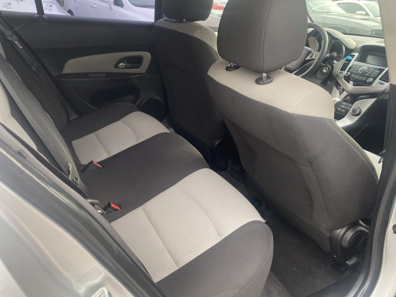 
								CHEVROLET Cruze Limited LS 2016 Sedan/Saloon full									