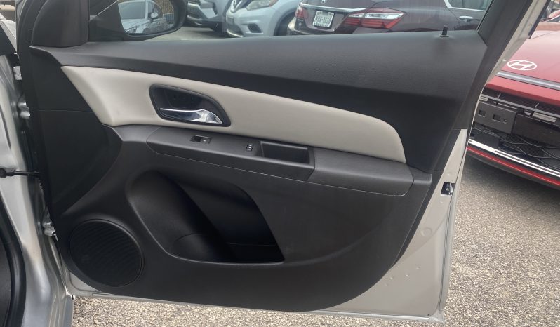 
								CHEVROLET Cruze Limited LS 2016 Sedan/Saloon full									