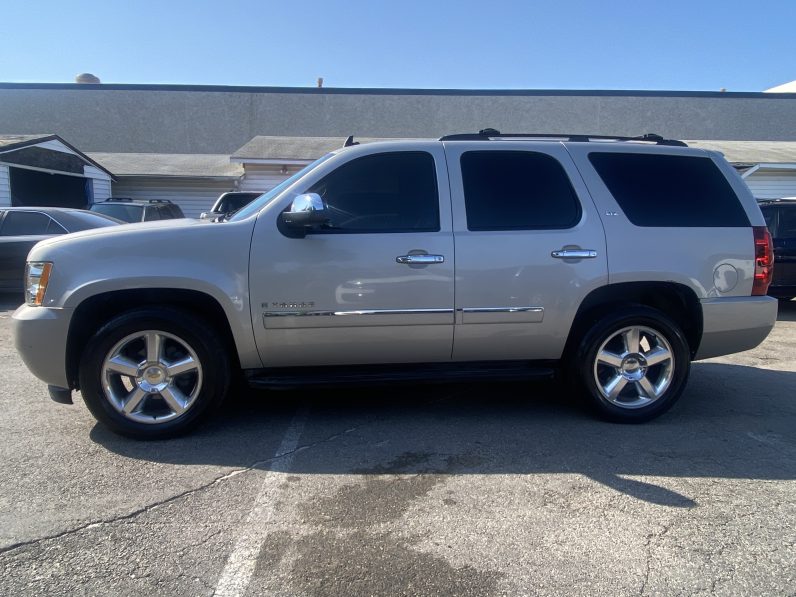 
								CHEVROLET Tahoe LTZ 2009 Sport Utility Vehicle (SUV) full									