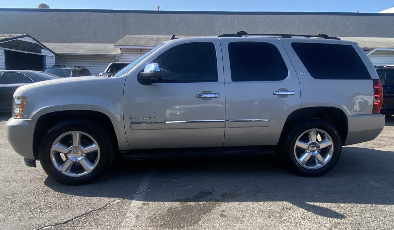 
								CHEVROLET Tahoe LTZ 2009 Sport Utility Vehicle (SUV) full									