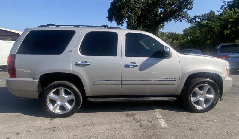 
								CHEVROLET Tahoe LTZ 2009 Sport Utility Vehicle (SUV) full									