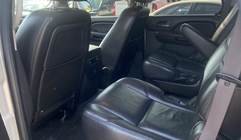 
								CHEVROLET Tahoe LTZ 2009 Sport Utility Vehicle (SUV) full									