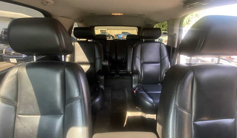 
								CHEVROLET Tahoe LTZ 2009 Sport Utility Vehicle (SUV) full									