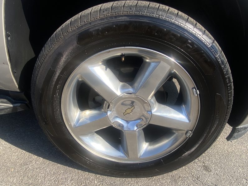 
								CHEVROLET Tahoe LTZ 2009 Sport Utility Vehicle (SUV) full									