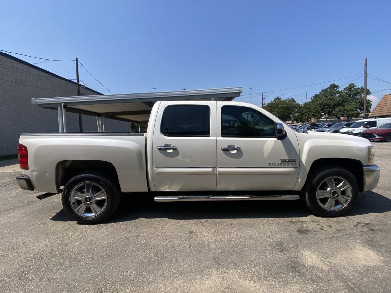 
								CHEVROLET Silverado LTZ 2013 Pickup full									