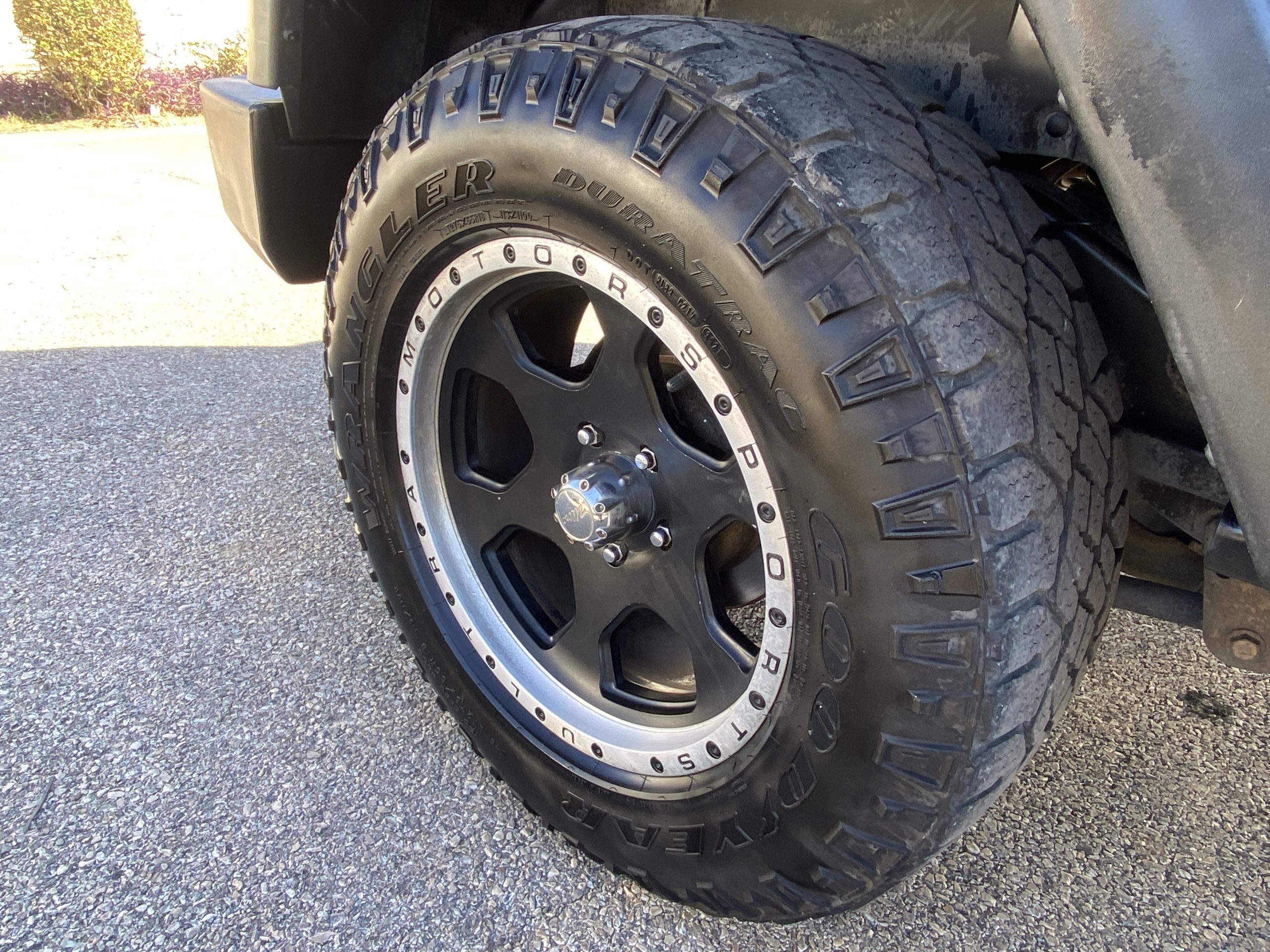 JEEP Wrangler Unlimited X 2011 Sport Utility Vehicle (SUV)