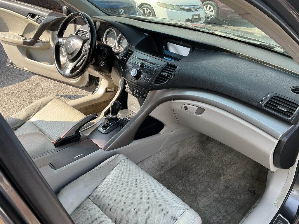 ACURA TSX 2009 Sedan/Saloon