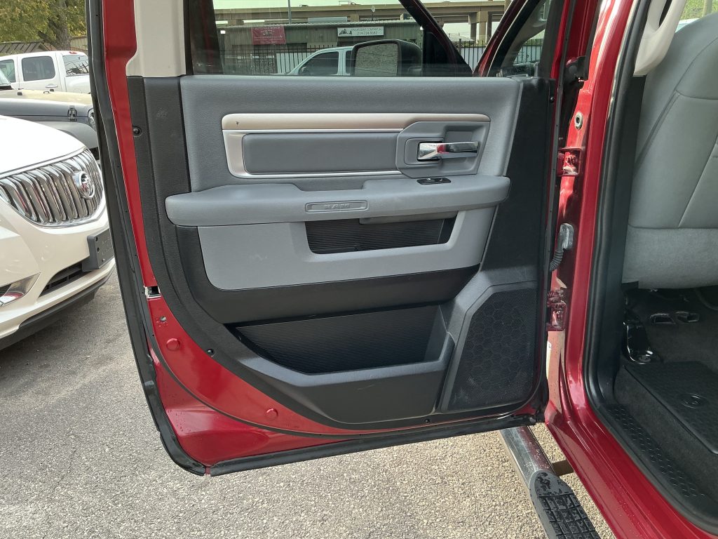 RAM 1500 SLT 2014 Pickup