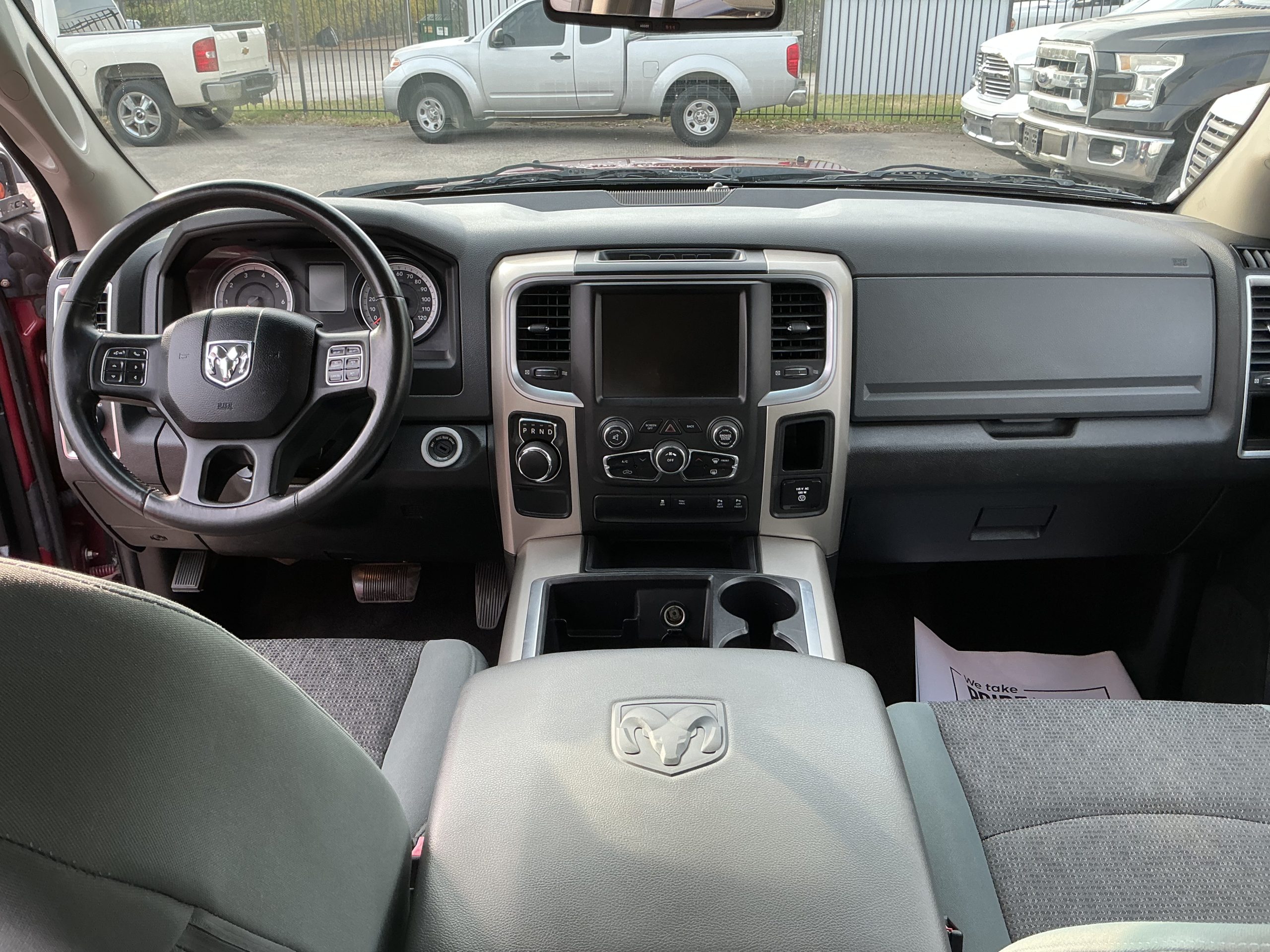 RAM 1500 SLT 2014 Pickup