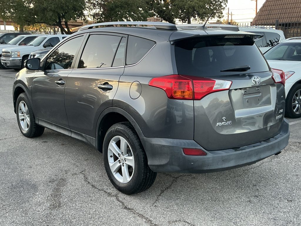 TOYOTA RAV4 Sports 2014 Sport Utility Vehicle (SUV)/Multi-Purpose Vehicle (MPV)