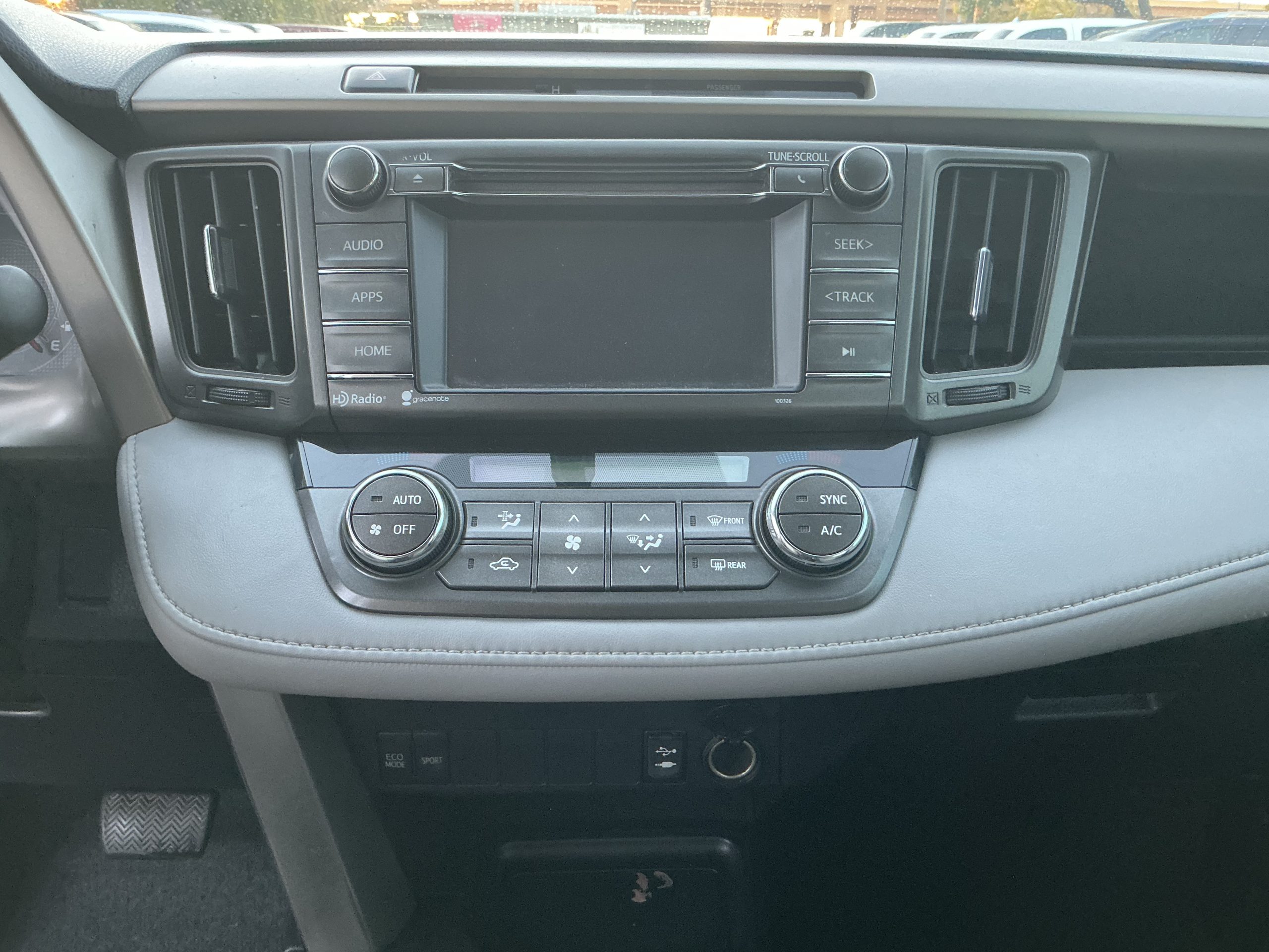 TOYOTA RAV4 Sports 2014 Sport Utility Vehicle (SUV)/Multi-Purpose Vehicle (MPV)