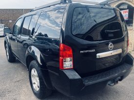 NISSAN Pathfinder Pathfinder 2011 Sport Utility Vehicle (SUV)/Multi-Purpose Vehicle (MPV)