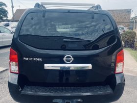 NISSAN Pathfinder Pathfinder 2011 Sport Utility Vehicle (SUV)/Multi-Purpose Vehicle (MPV)