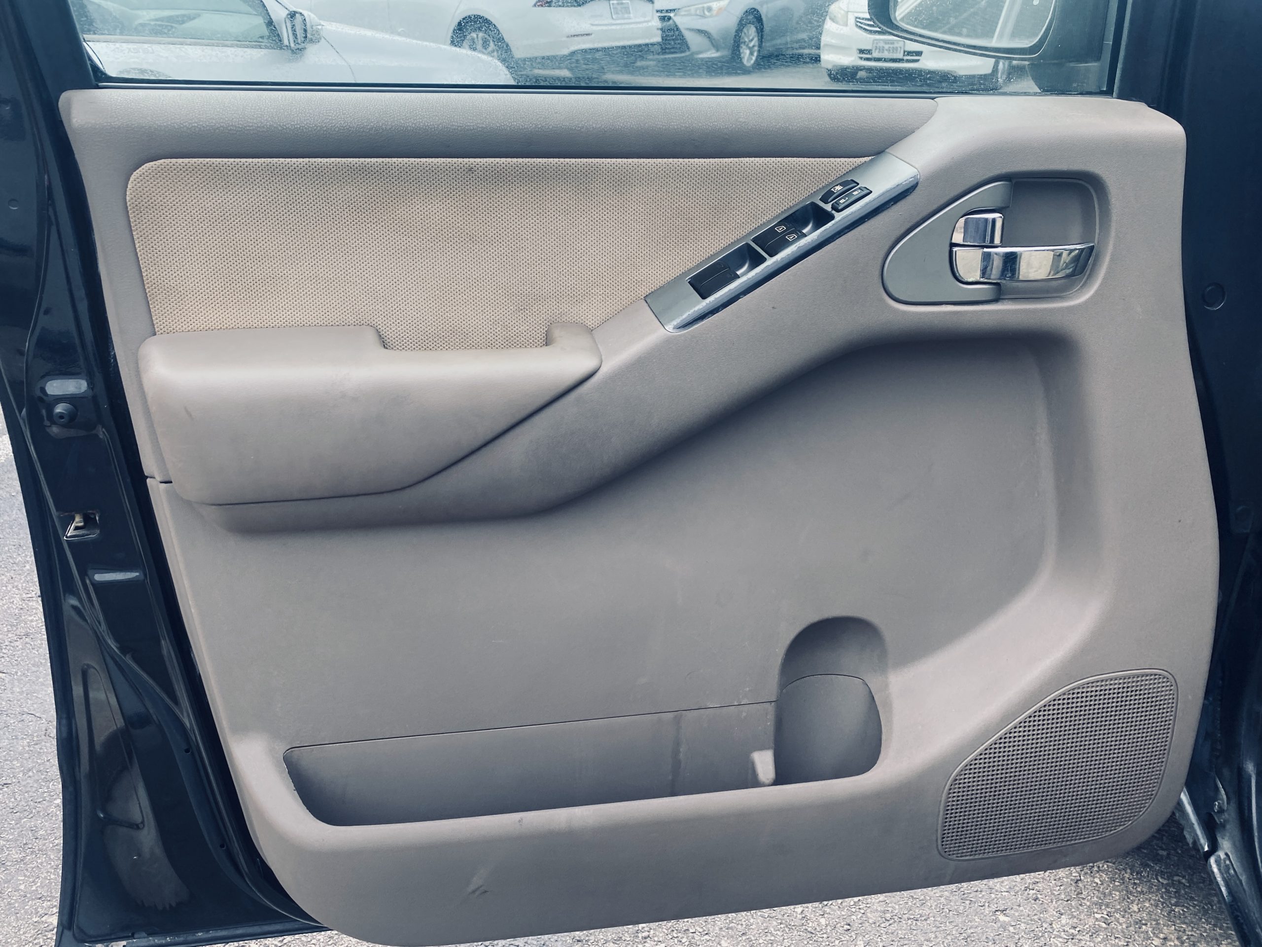 NISSAN Pathfinder Pathfinder 2011 Sport Utility Vehicle (SUV)/Multi-Purpose Vehicle (MPV)