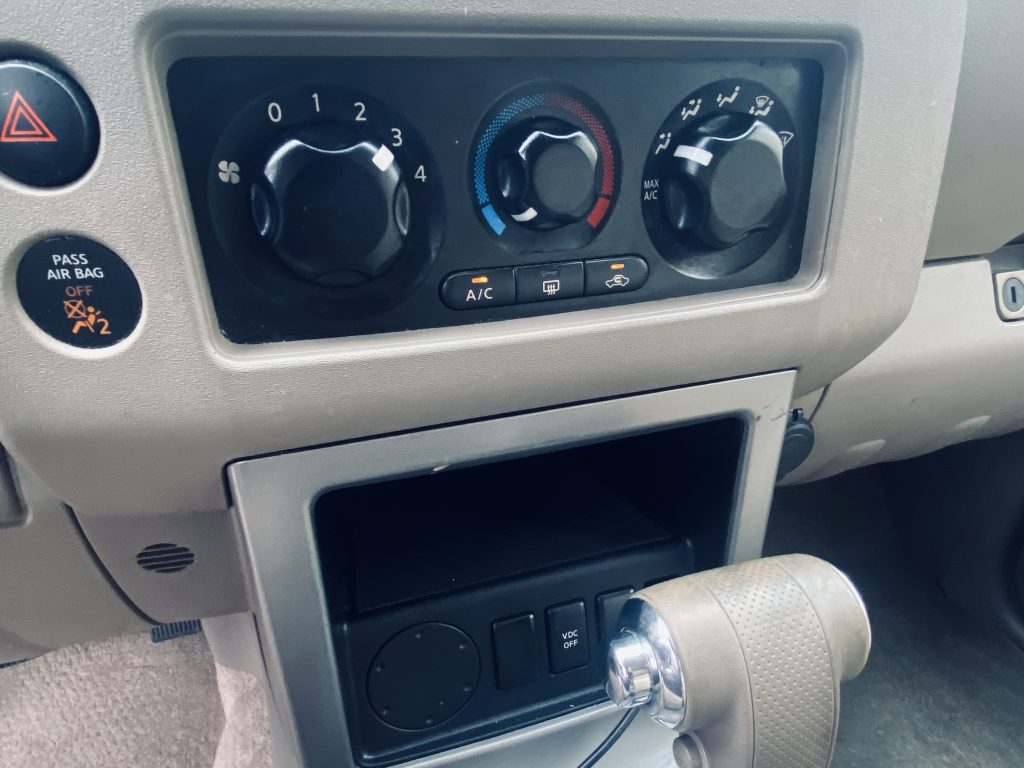 NISSAN Pathfinder Pathfinder 2011 Sport Utility Vehicle (SUV)/Multi-Purpose Vehicle (MPV)