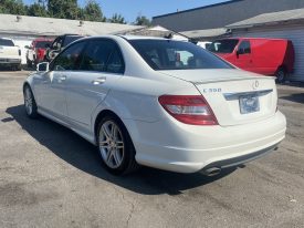 MERCEDES-BENZ C-Class C350 2010 Sedan/Saloon