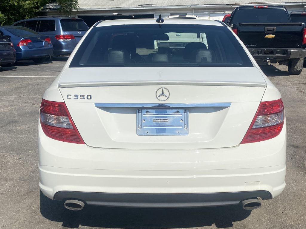 MERCEDES-BENZ C-Class C350 2010 Sedan/Saloon