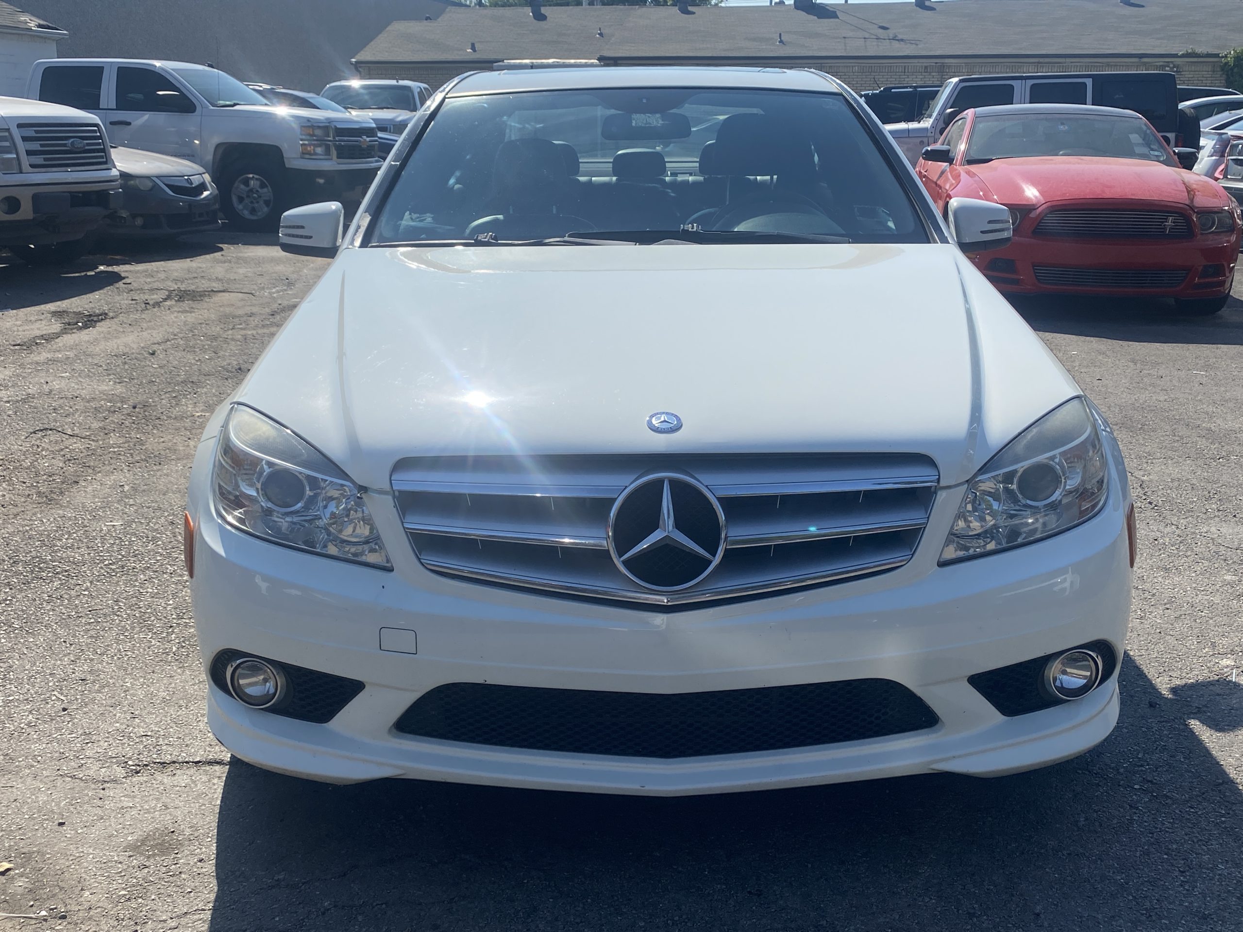 MERCEDES-BENZ C-Class C350 2010 Sedan/Saloon