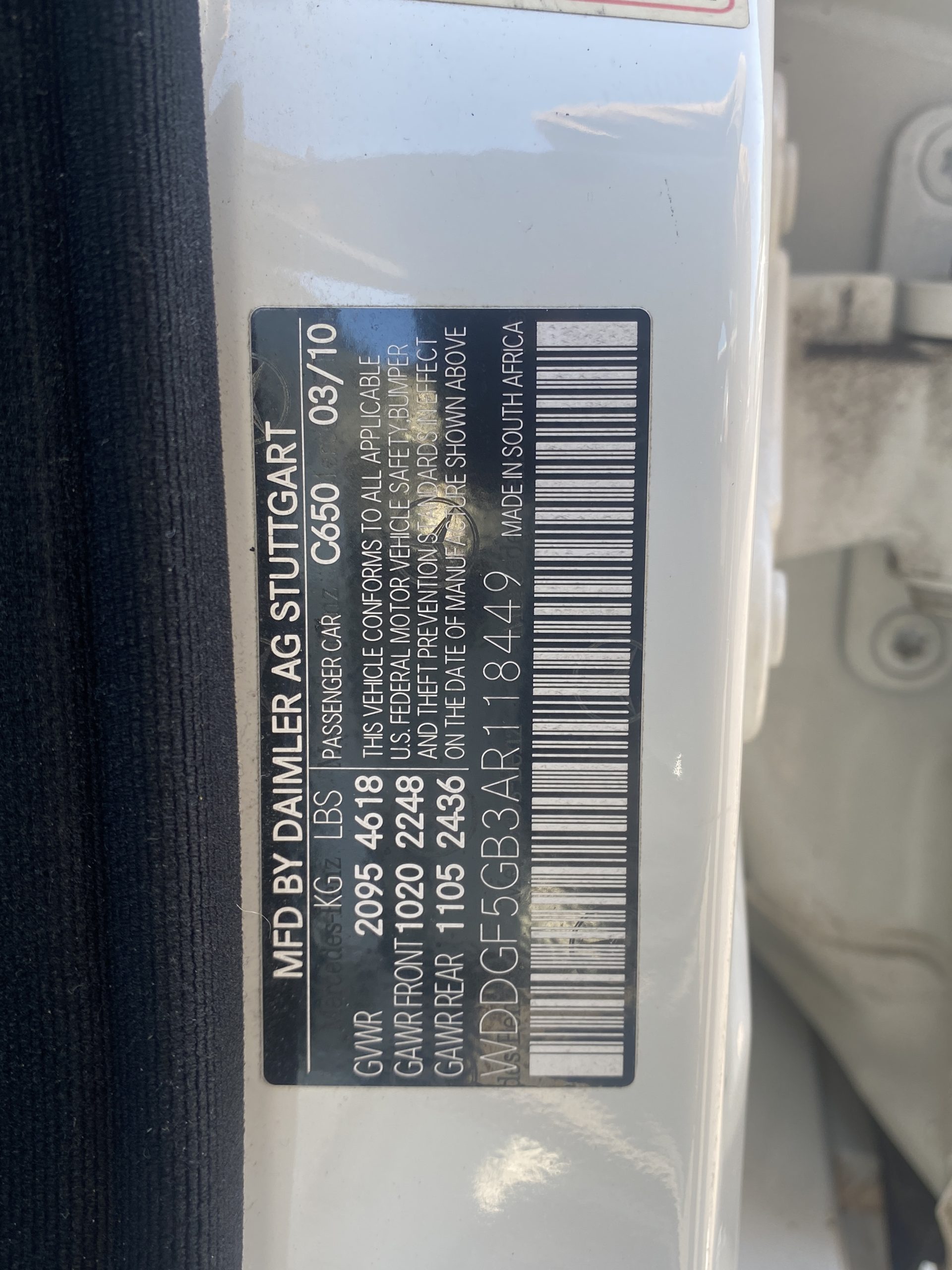 MERCEDES-BENZ C-Class C350 2010 Sedan/Saloon