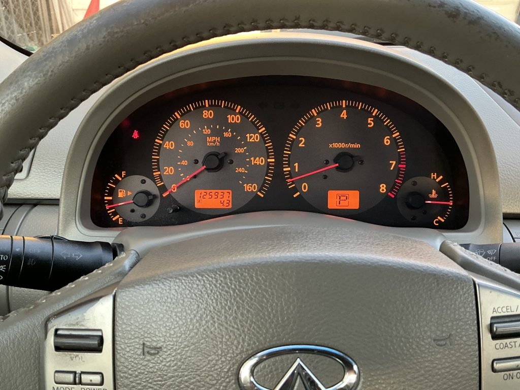 2004 INFINITI G35