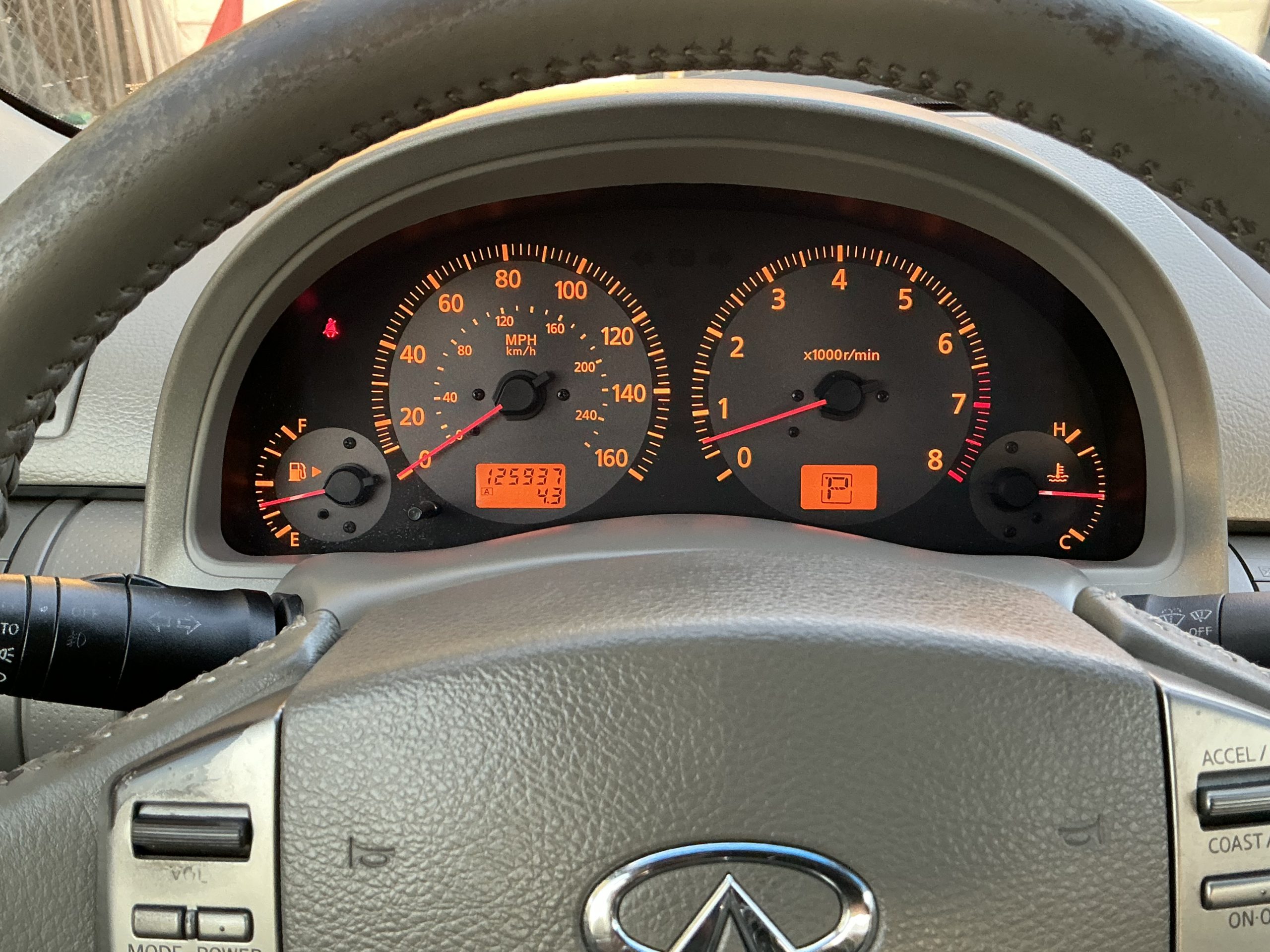 2004 INFINITI G35