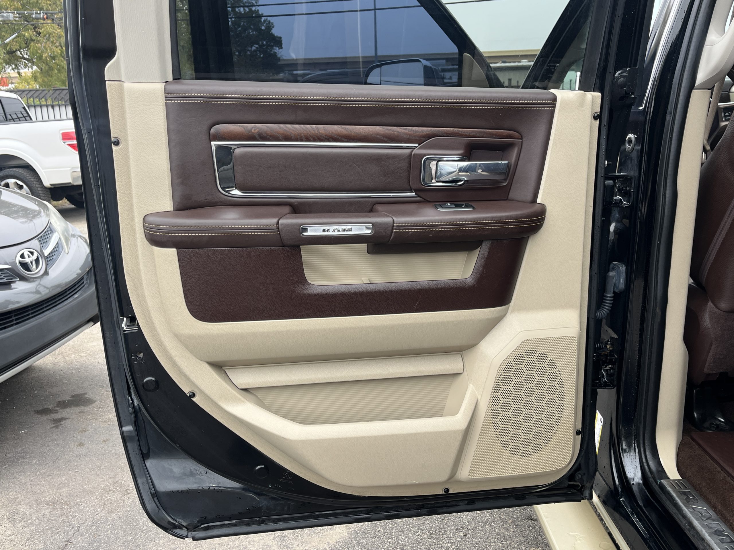 2013 Ram 1500 Laramie