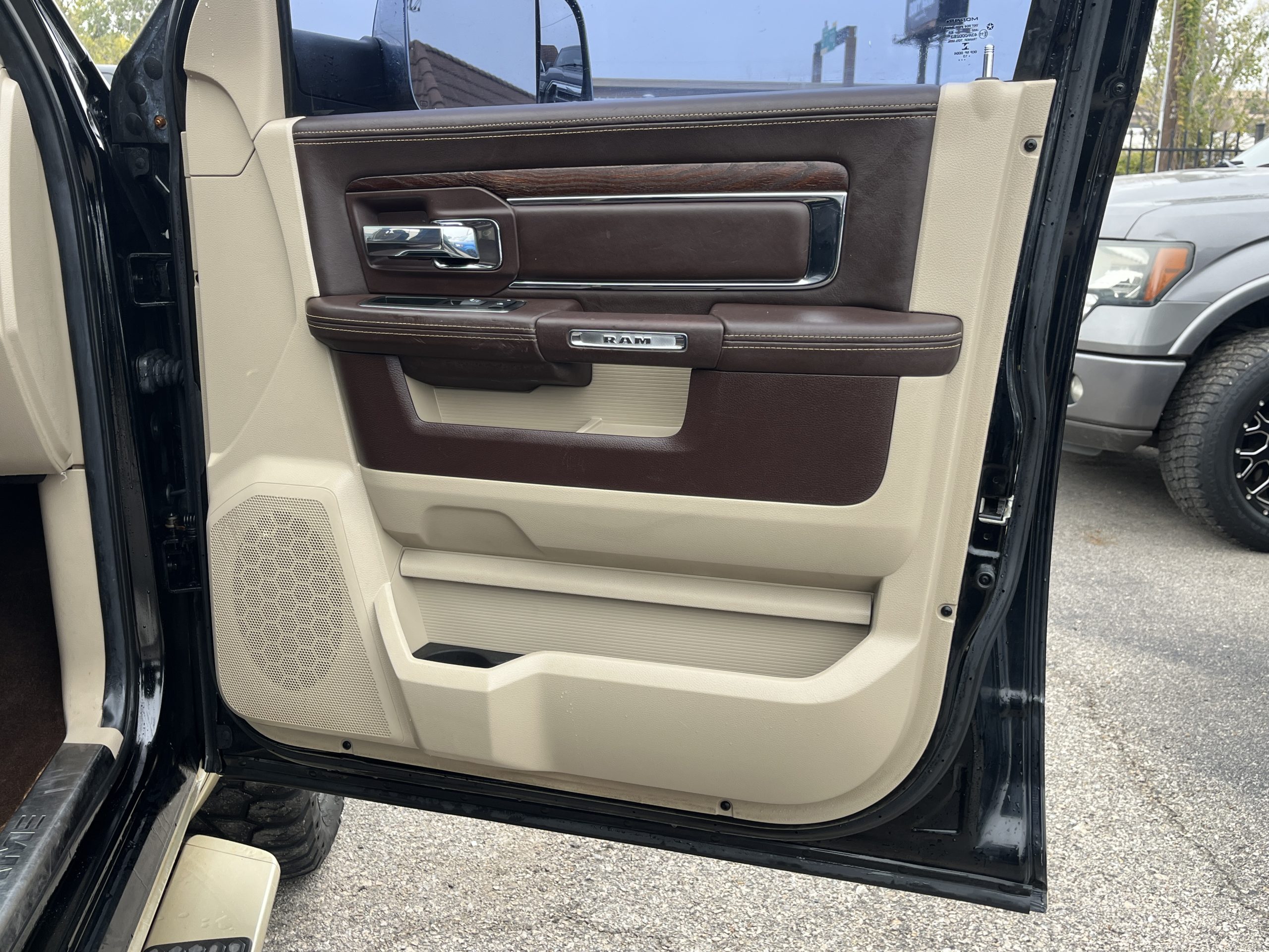 2013 Ram 1500 Laramie